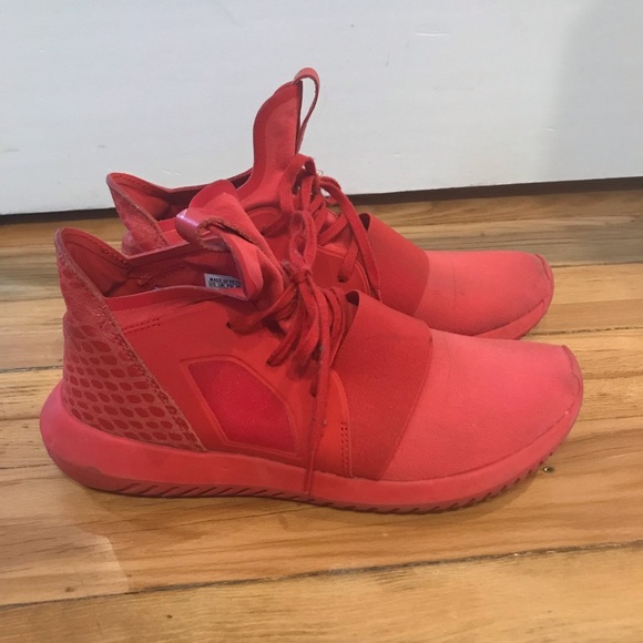Red Adidas women’s shoes 8.5 - Picture 2 of 6